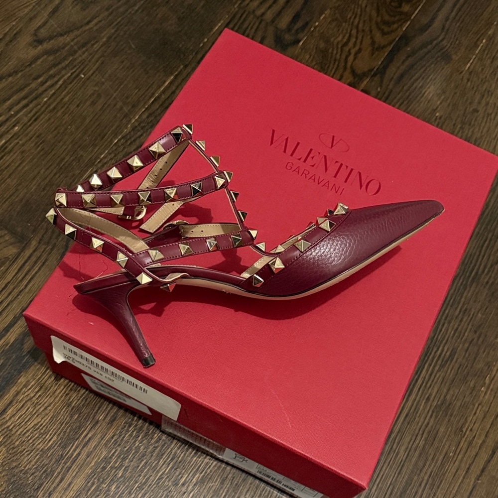 Valentino Garavani Burgundy Studded Heels